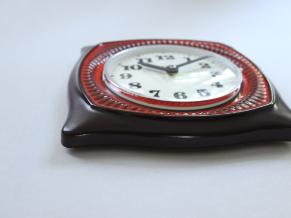 Vintage Ceramic Wall Clock – Red & Brown Glaze - Image 6