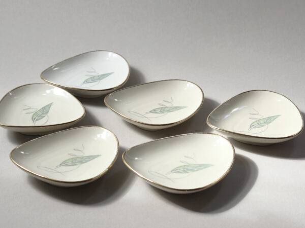 Vintage Leaf Motif Porcelain Side Dish Set – Bavaria