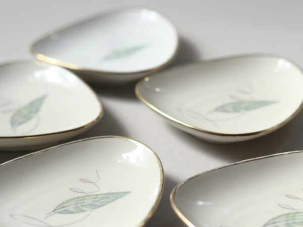 Vintage Leaf Motif Porcelain Side Dish Set – Bavaria - Image 4