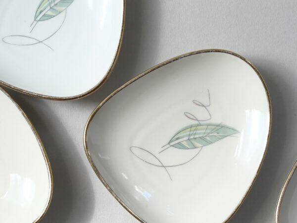 Vintage Leaf Motif Porcelain Side Dish Set – Bavaria - Image 6