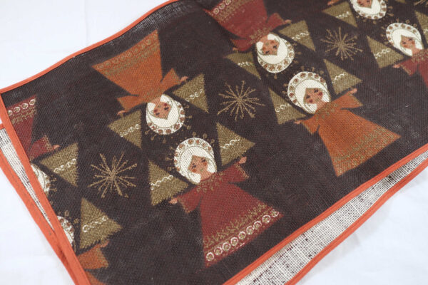 Södahl Christmas Table Runner, Scandinavian Vintage, Retro Angels Print, 70s Xmas Decor
