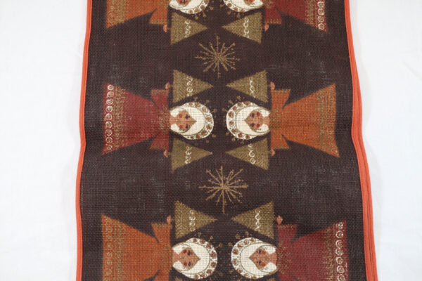 Södahl Christmas Table Runner, Scandinavian Vintage, Retro Angels Print, 70s Xmas Decor - Image 2