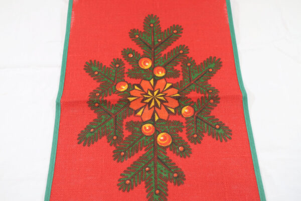 Vintage Christmas Table Runner, Red Green Holiday Decor, Retro Angel Print, Xmas, Midcentury Table Linen - Image 4