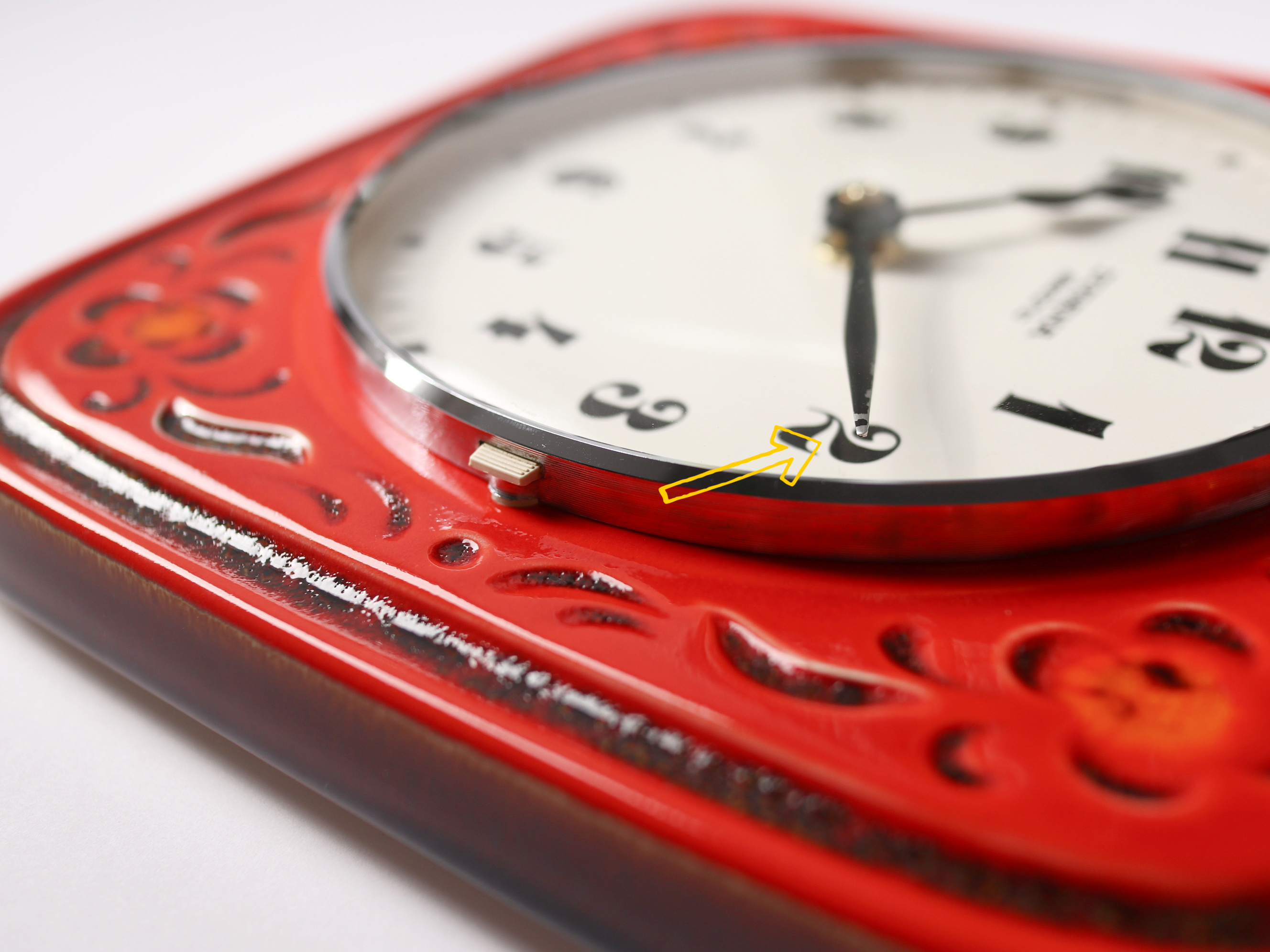 Vintage Wall Clock, 70s Dugena Ceramic Clock, Red Wall Clock - Image 6